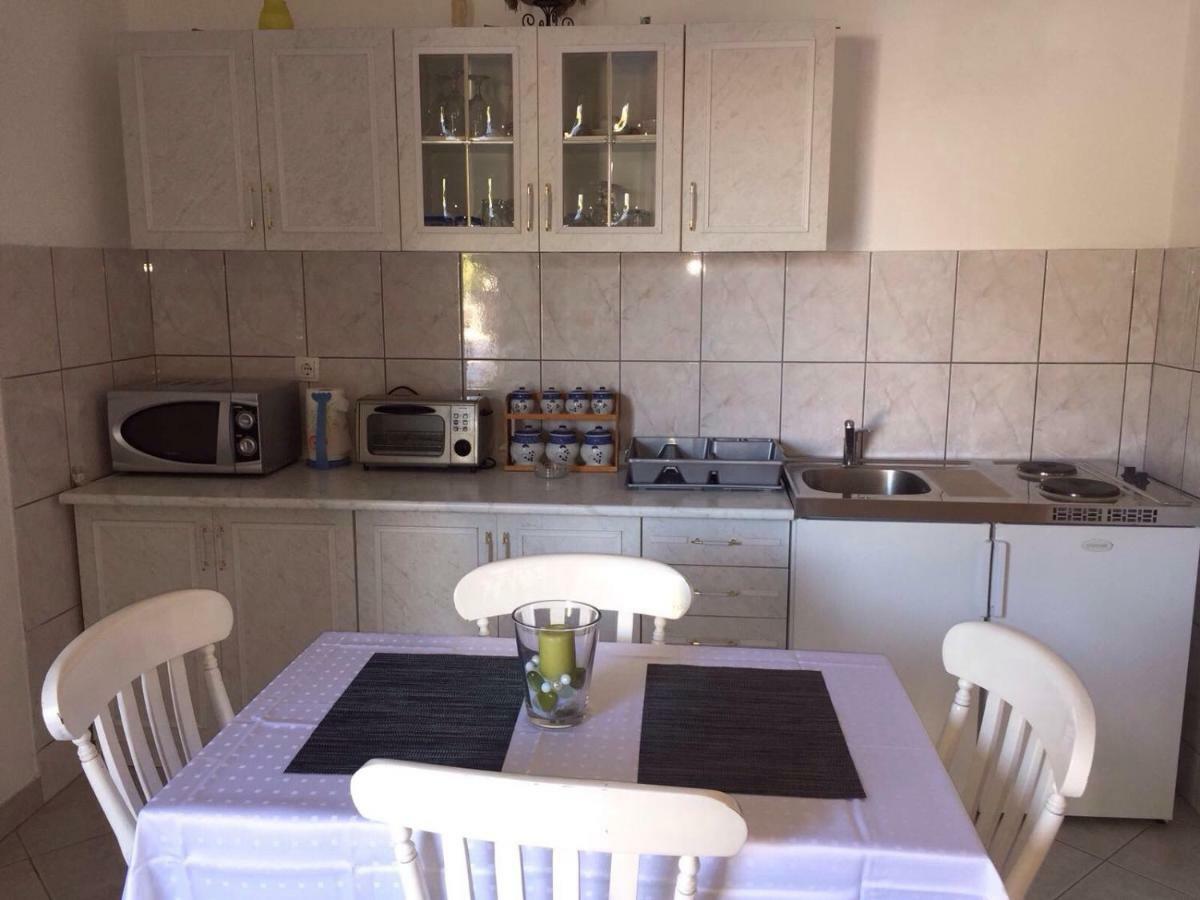 Apartment Antonija Povile Zewnętrze zdjęcie